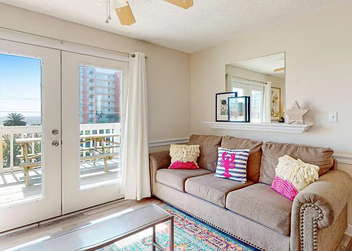 Top-floor With Pool & Great Views - Close To The Holiday home Gulf Shores